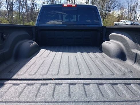 New 2026 RAM 2500 Big Horn AWD/4WD image 12