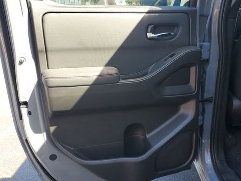 Certified 2024 Nissan Frontier Pro-X w/ Technology Package image 10