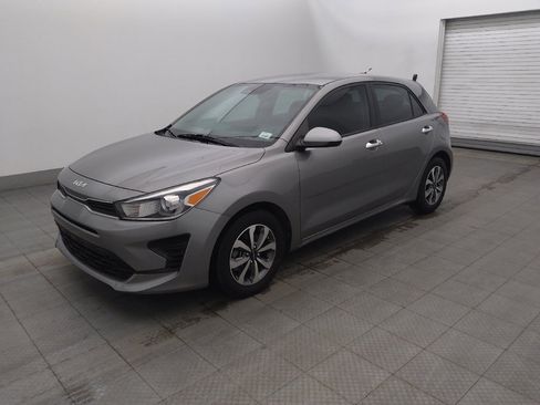 Used 2022 Kia Rio S w/ Option Group 015 FWD image 2