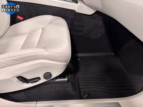 Certified 2023 Volvo XC90 T8 Core w/ Protection Package Premier image 17
