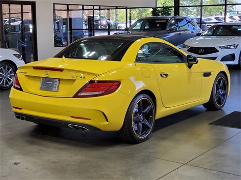 Used 2020 Mercedes-Benz SLC 43 AMG image 4