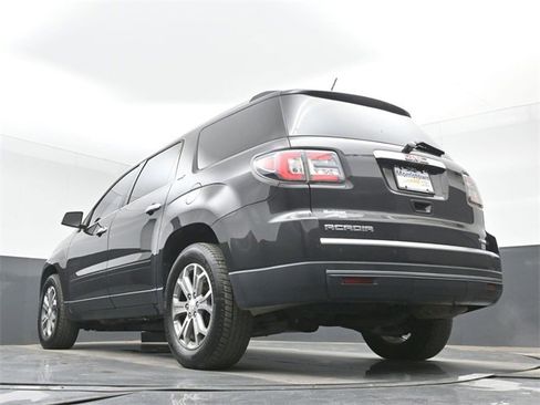 Used 2016 GMC Acadia SLT image 48