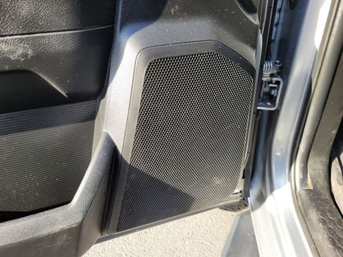 Used 2022 RAM 2500 Tradesman w/ Chrome Appearance Group image 23