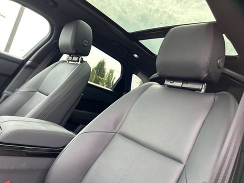 New 2026 Land Rover Range Rover Velar Dynamic SE image 14