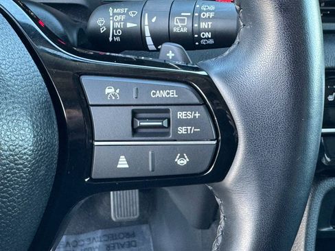 Used 2024 Honda Pilot Touring image 25