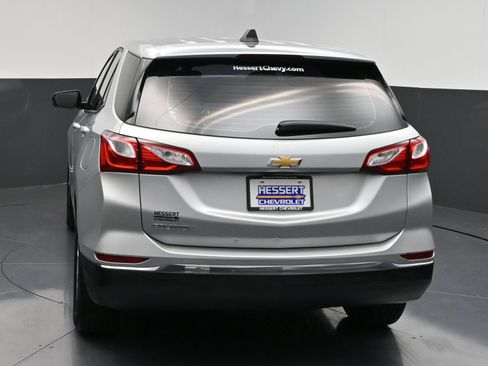 Used 2018 Chevrolet Equinox LS FWD image 6