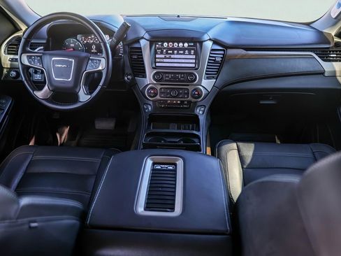 Used 2020 GMC Yukon Denali w/ Open Road Package image 30