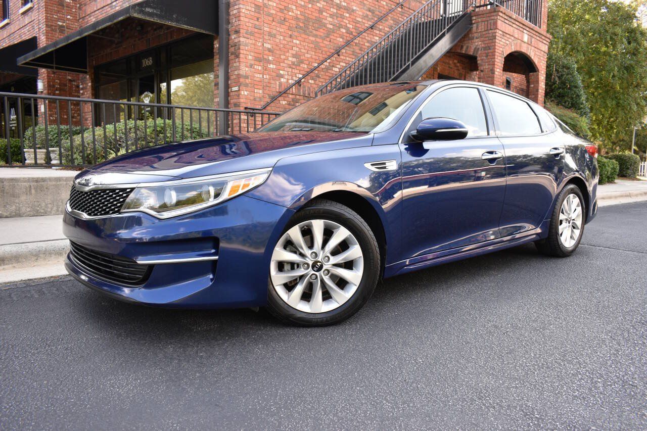 Used 2016 Kia Optima EX w/ Premium Package FWD image 48