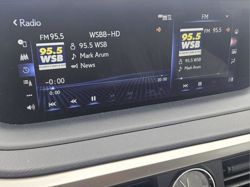 Used 2022 Lexus RX 350 FWD w/ Premium Package image 24