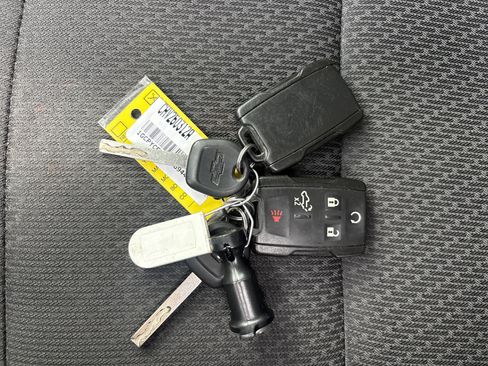 Used 2020 Chevrolet Silverado 1500 Custom Trail Boss w/ Custom Convenience Package image 27