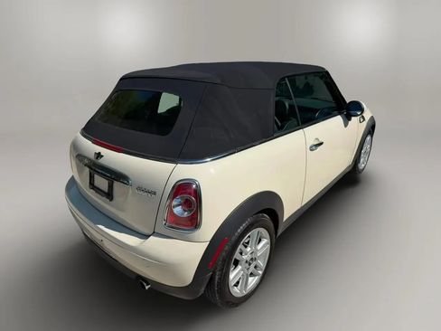 Used 2014 MINI Cooper Convertible FWD image 9