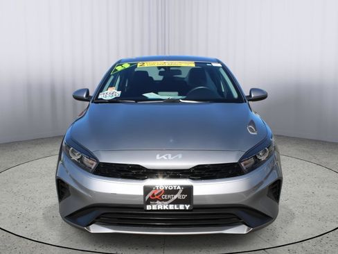 Used 2023 Kia Forte LXS image 3