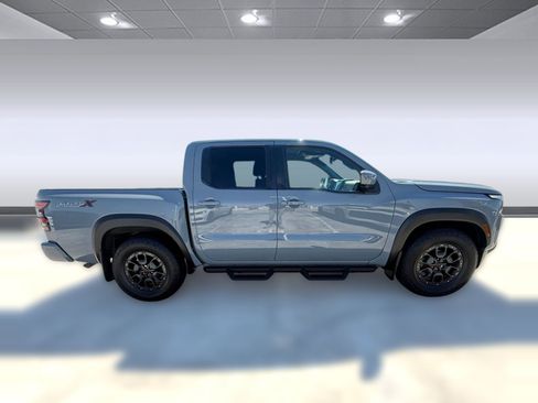 Used 2022 Nissan Frontier Pro-X w/ Pro-X Premium Package image 8