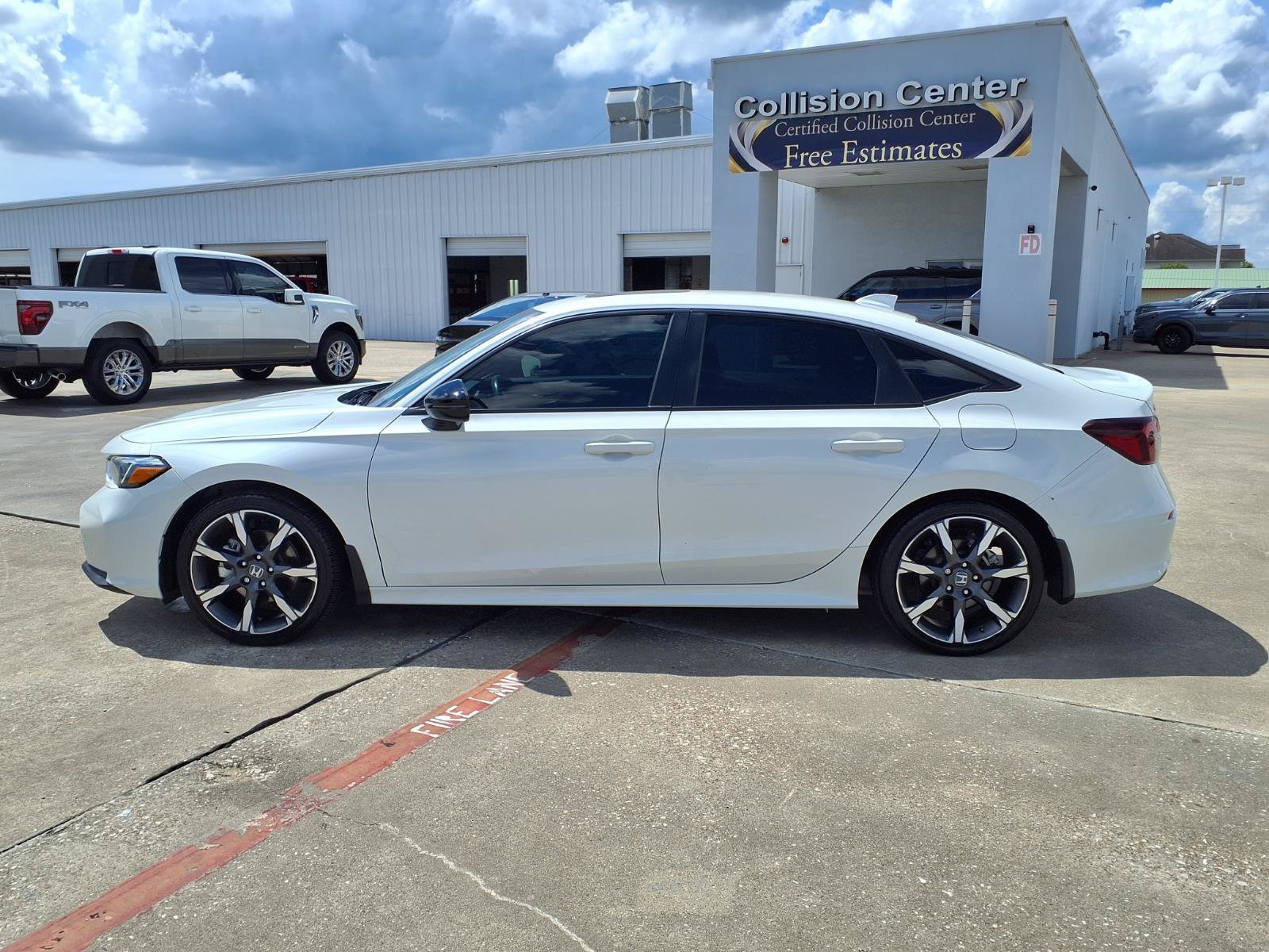 Used 2025 Honda Civic Sport image 8