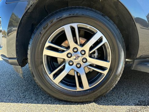 Used 2024 Ford Expedition Max Limited image 11