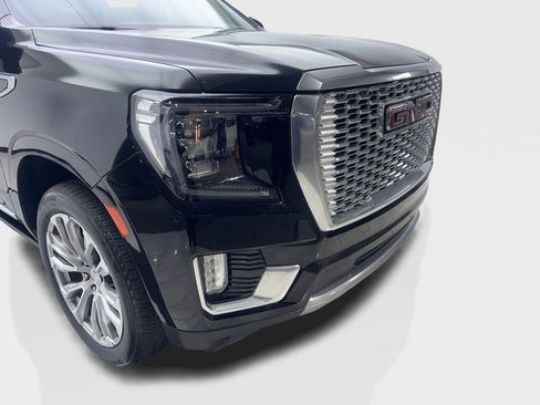 Used 2024 GMC Yukon Denali AWD/4WD image 17