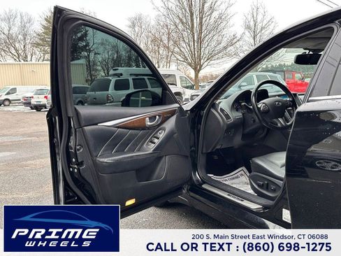 Used 2014 INFINITI Q50 Premium w/ Deluxe Touring Package image 9