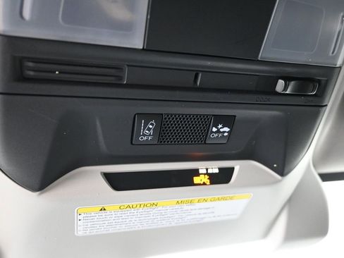 Used 2023 Subaru Crosstrek 2.0i image 20