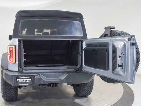 Used 2023 Ford Bronco Wildtrak AWD/4WD image 17