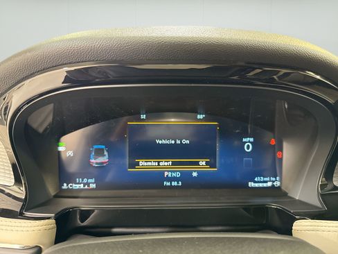 New 2026 Lincoln Corsair Premiere FWD image 16
