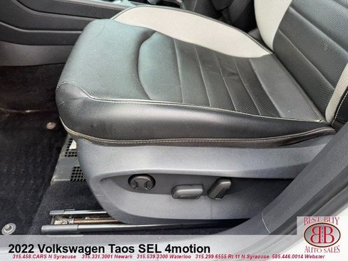 Used 2022 Volkswagen Taos SEL AWD/4WD image 17