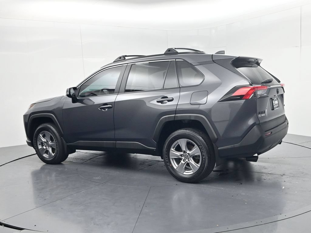 Used 2025 Toyota RAV4 XLE w/ Convenience Package FWD image 5