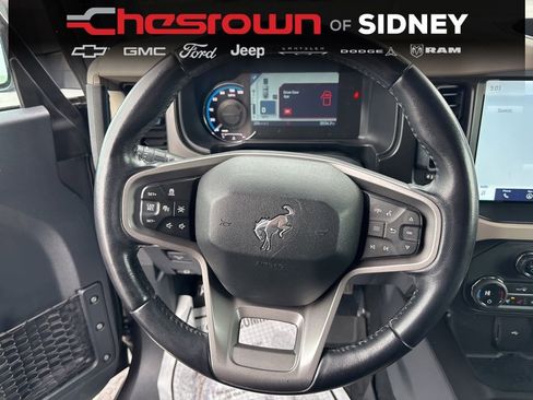 Used 2023 Ford Bronco Wildtrak AWD/4WD image 14