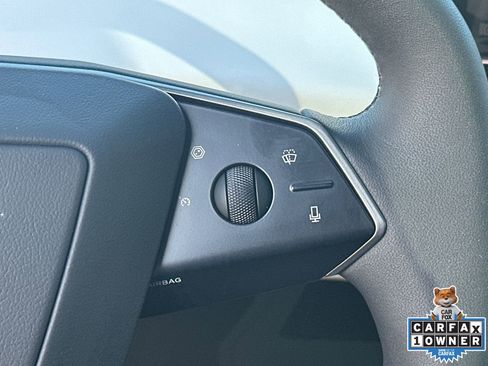 Used 2024 Tesla Cybertruck AWD Crew Cab image 25