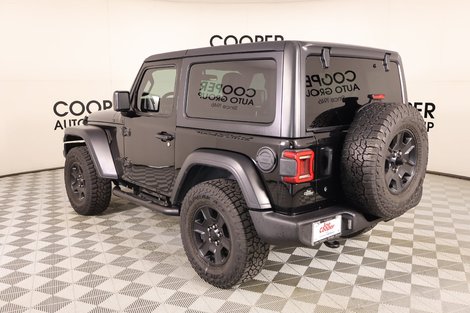 Used 2020 Jeep Wrangler Sport AWD/4WD image 20