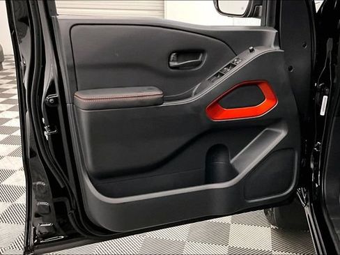 New 2026 Nissan Frontier PRO-4X w/ Pro-4x Convenience Package AWD/4WD image 34