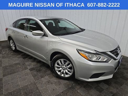 Used 2016 Nissan Altima 2.5 S w/ Power Driver Seat Package FWD image 7