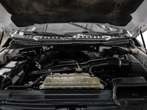 Used 2019 Ford F150 Lariat w/ Equipment Group 502A Luxury image 43