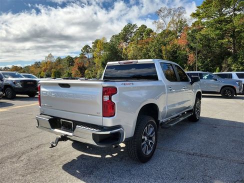 Used 2021 Chevrolet Silverado 1500 LT image 11