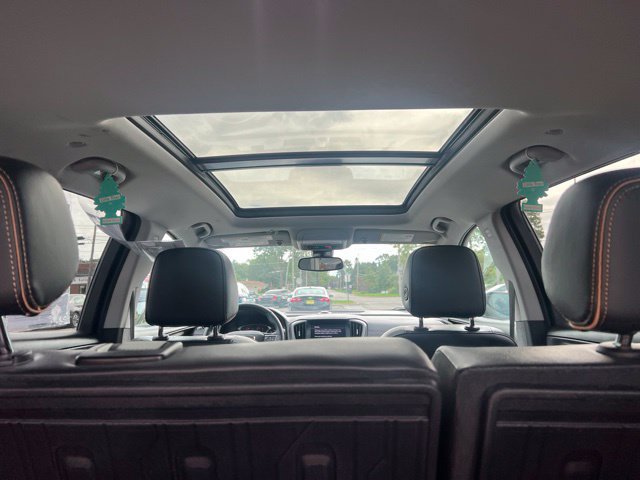 Used 2023 GMC Terrain AT4 w/ LPO, Floor Liner Package AWD/4WD image 26