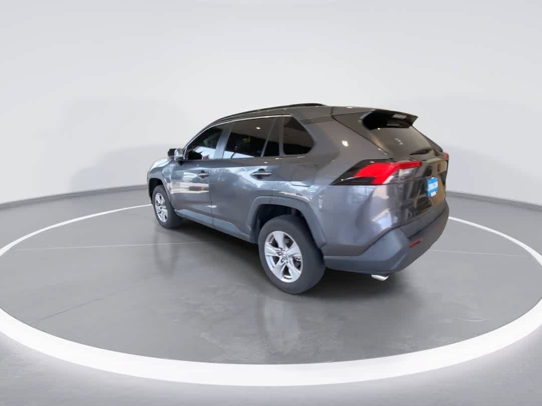Used 2024 Toyota RAV4 XLE AWD/4WD image 6