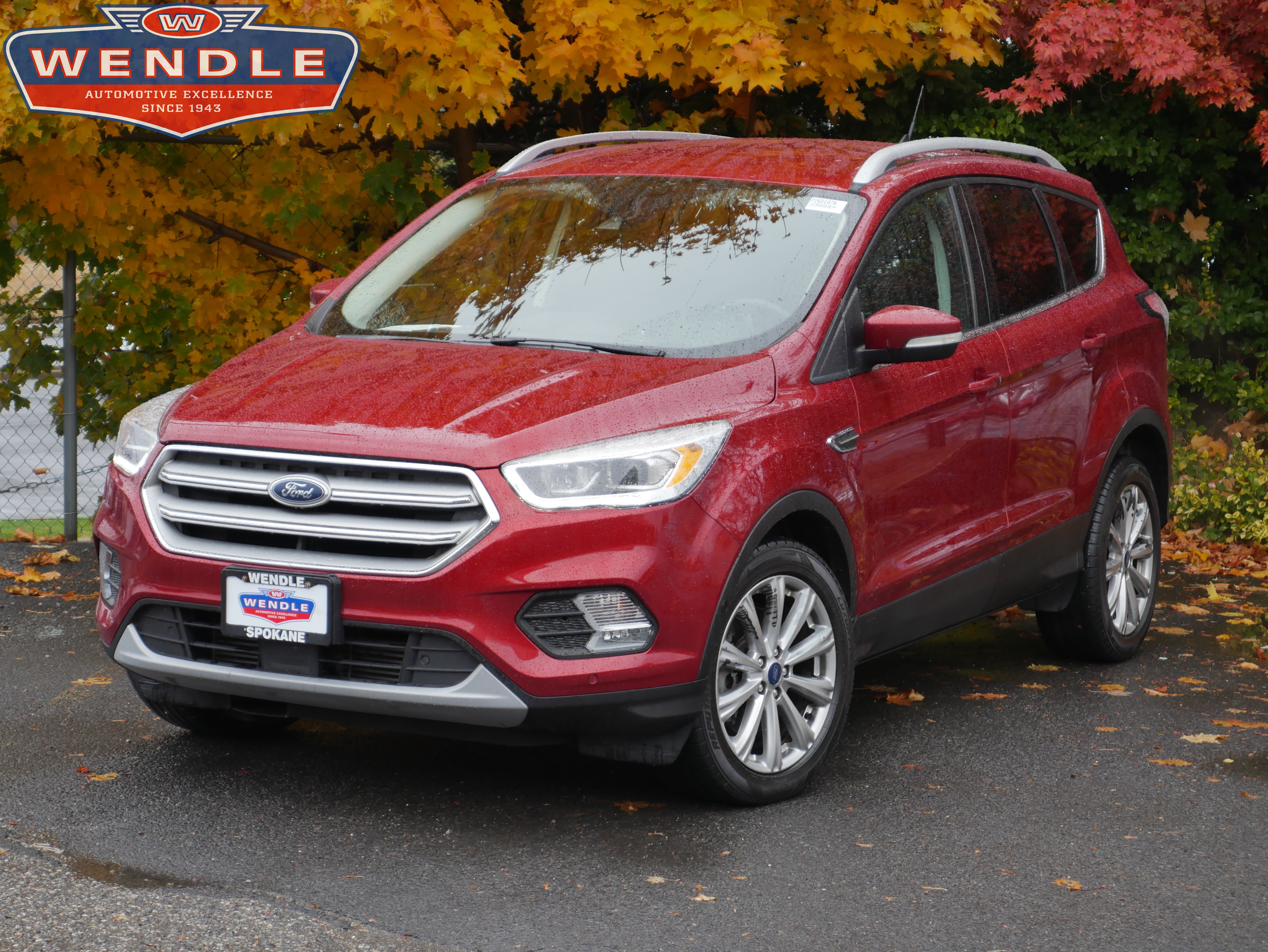 Used 2018 Ford Escape Titanium w/ Ford Safe & Smart Package AWD/4WD image 1