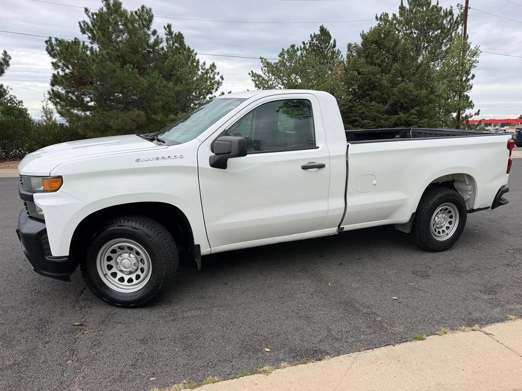 Used 2019 Chevrolet Silverado 1500 W/T AWD/4WD image 3