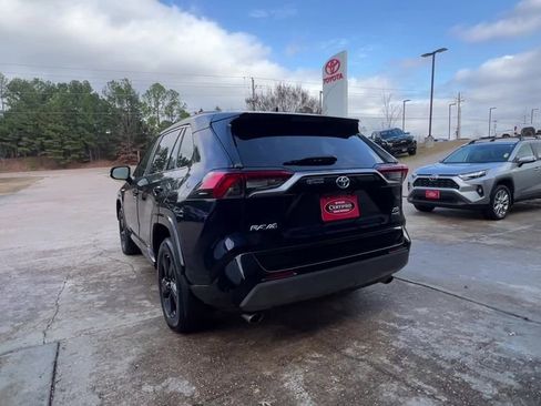 Certified 2019 Toyota RAV4 XSE image 4
