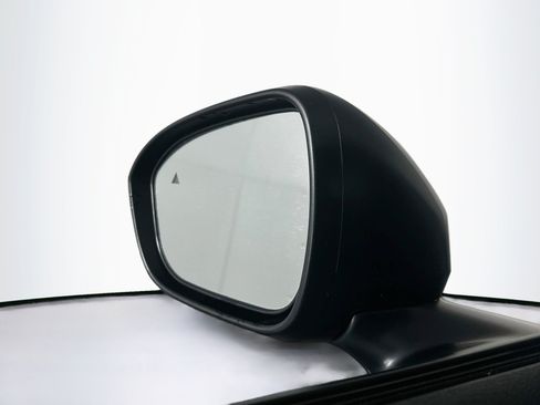 Used 2025 Nissan Kicks S FWD image 16