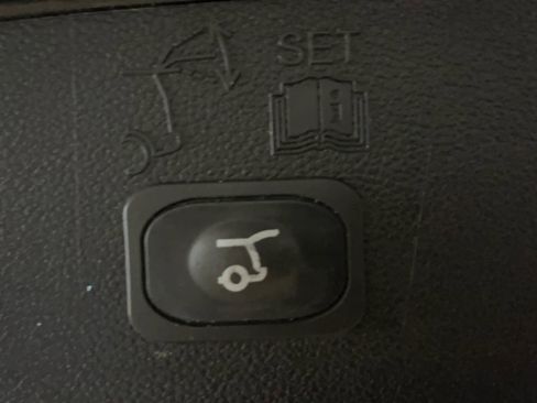 Used 2019 Ford Escape SEL image 20