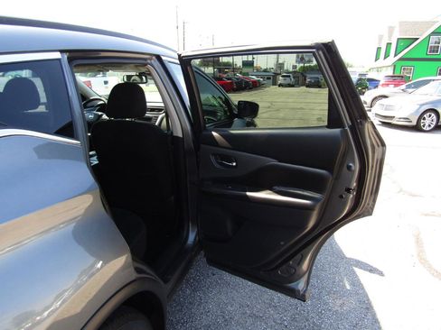 Used 2020 Nissan Murano SV FWD image 23