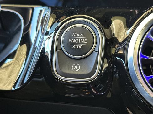 Used 2023 Mercedes-Benz GLA 250 image 33