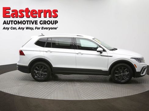 Used 2024 Volkswagen Tiguan Wolfsburg Edition image 44