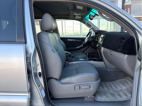 Used 2008 Toyota 4Runner Limited AWD/4WD image 14