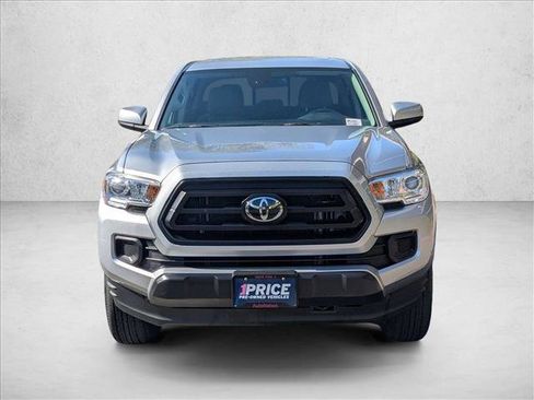 Used 2022 Toyota Tacoma SR image 2