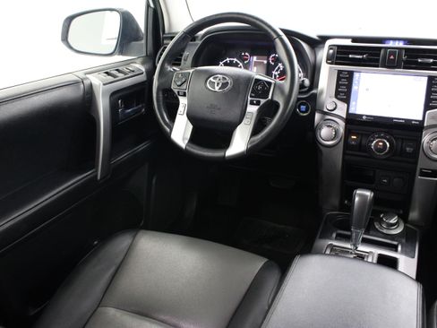 Used 2021 Toyota 4Runner SR5 Premium AWD/4WD image 30