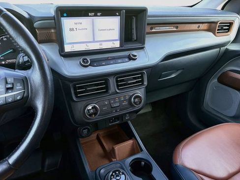 Used 2022 Ford Maverick Lariat w/ Equipment Group 500A Standard AWD/4WD image 25