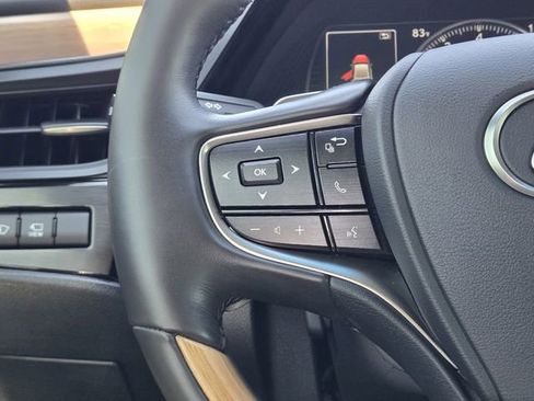 Used 2024 Lexus ES 350 w/ Luxury Package FWD image 27