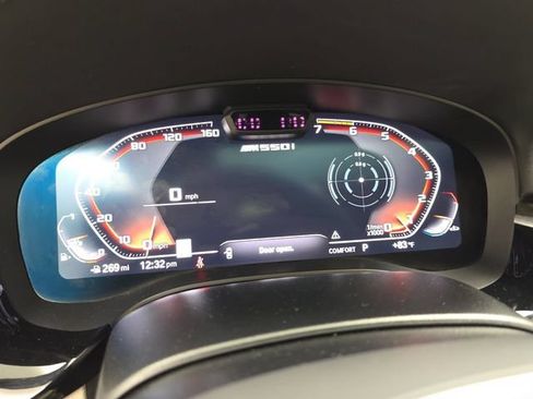 Used 2023 BMW M550i xDrive w/ Dynamic Handling Package AWD/4WD image 19