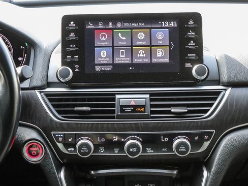 Used 2021 Honda Accord Touring image 15